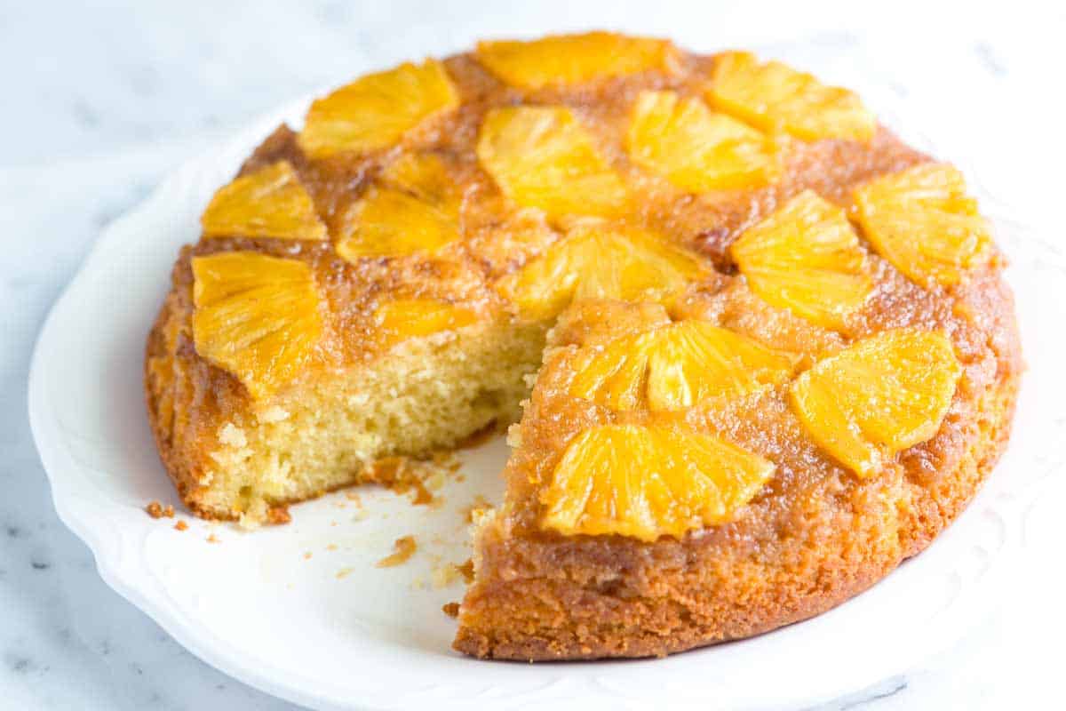 Easy Fresh Pineapple Upside Down Cake with Tropical Twist